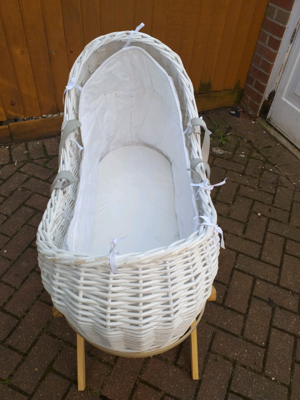 luna moses basket